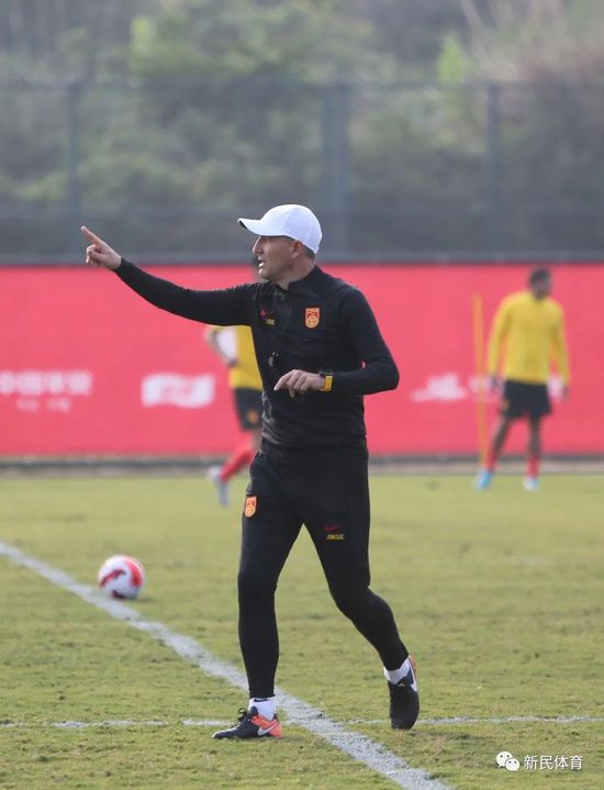 三上悠亚被夫上司侵犯